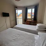 Niko Hotel