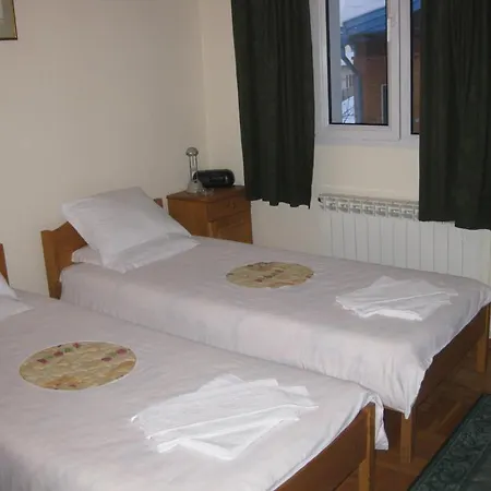 Niko Hotel 2*
