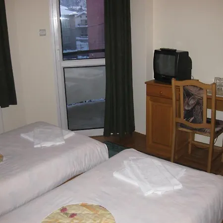 Hotel Niko 2*